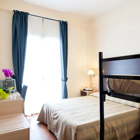 Hotel Royal 3*